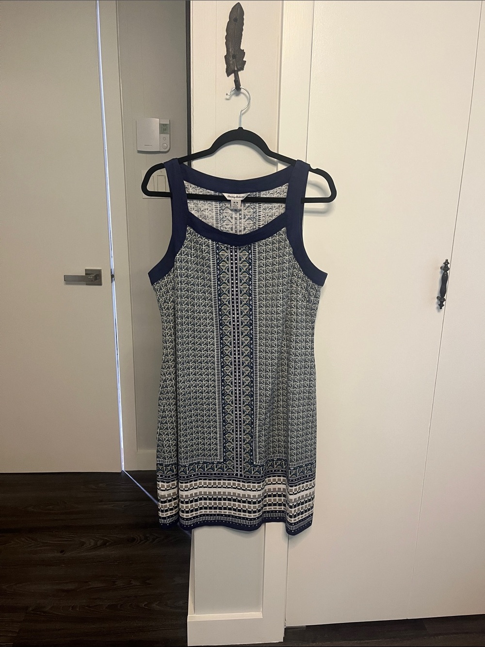 Tommy Bahama Sleeveless Blue and White Patterned Summer Dress